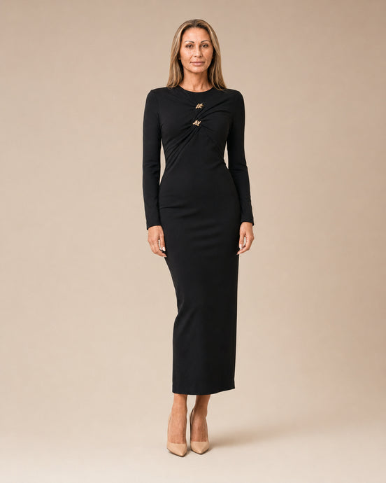 Artigli Abbigliamento Abito lungo con intrecci e accessori 