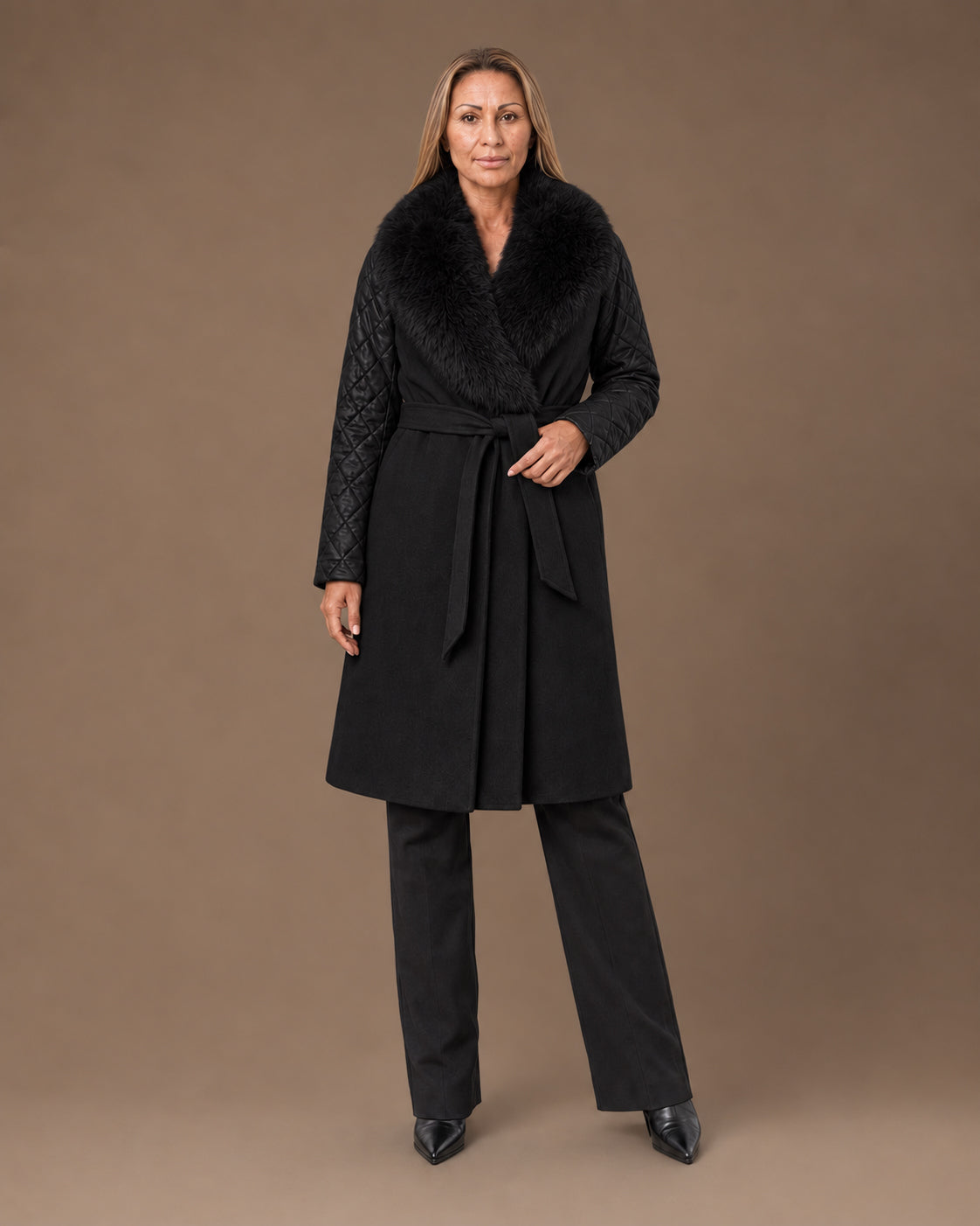 Artigli Abbigliamento Cappotto con maniche in ecopelle 