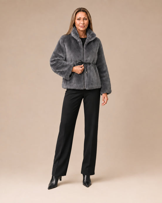 Artigli Abbigliamento Ecopelliccia corta con coulisse 