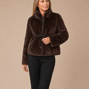 Artigli Abbigliamento Ecopelliccia corta con coulisse 