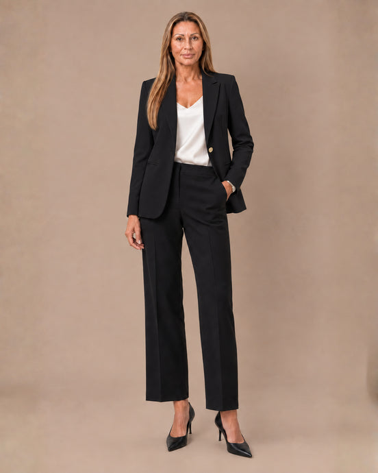 Artigli Abbigliamento Tailleur Elena con bottone logo 
