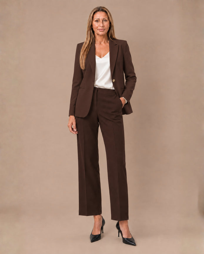 Artigli Abbigliamento Tailleur Elena con bottone logo 