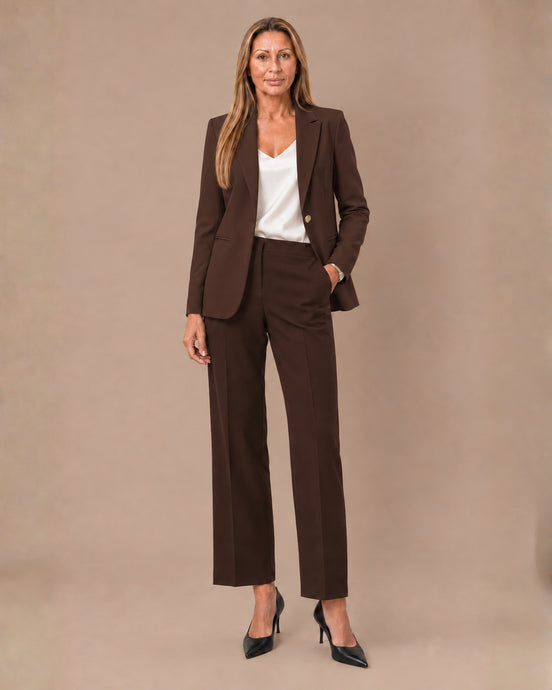 Artigli Abbigliamento Tailleur Elena con bottone logo 