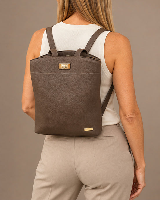 Camomilla Accessori Zaino effetto martellato con dettagli dorati 