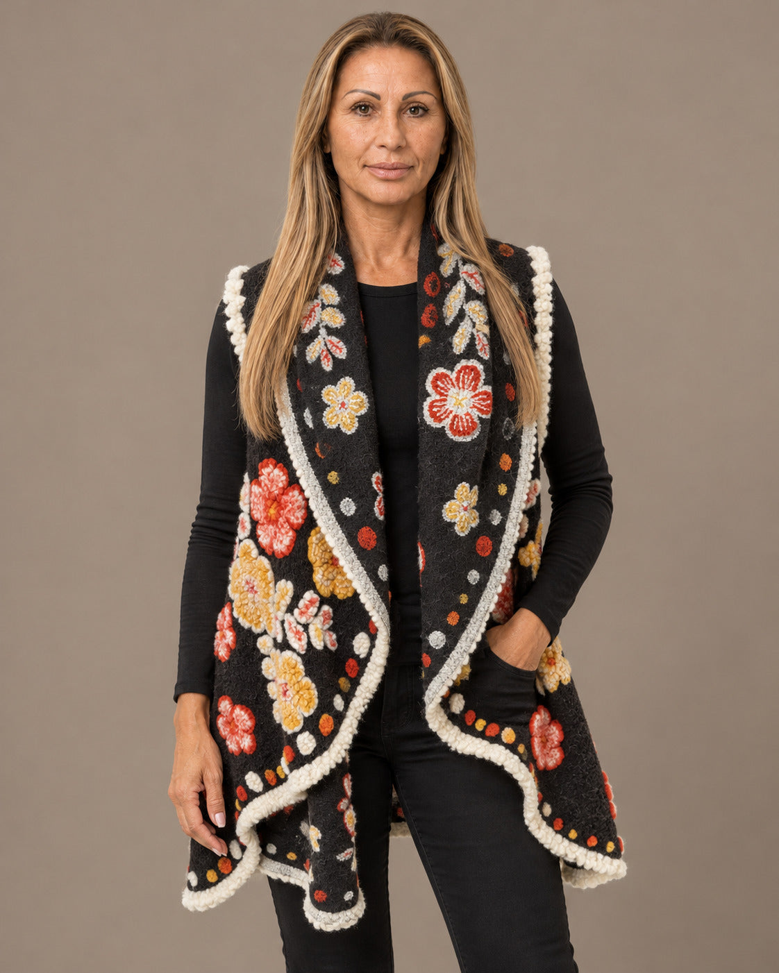 MARse pronto Abbigliamento Gilet floreale con applicazioni in rilievo 