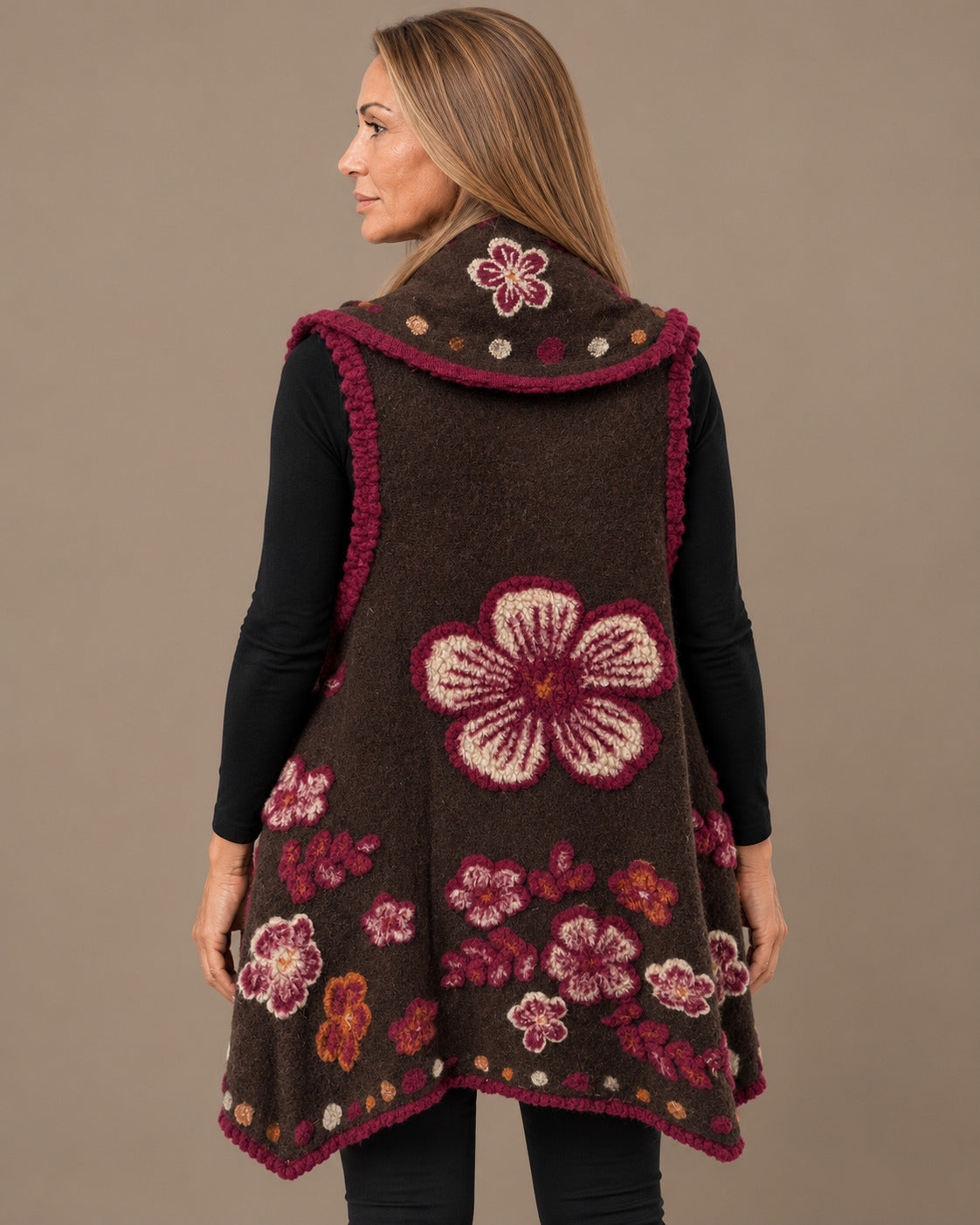 MARse pronto Abbigliamento Gilet floreale con applicazioni in rilievo 