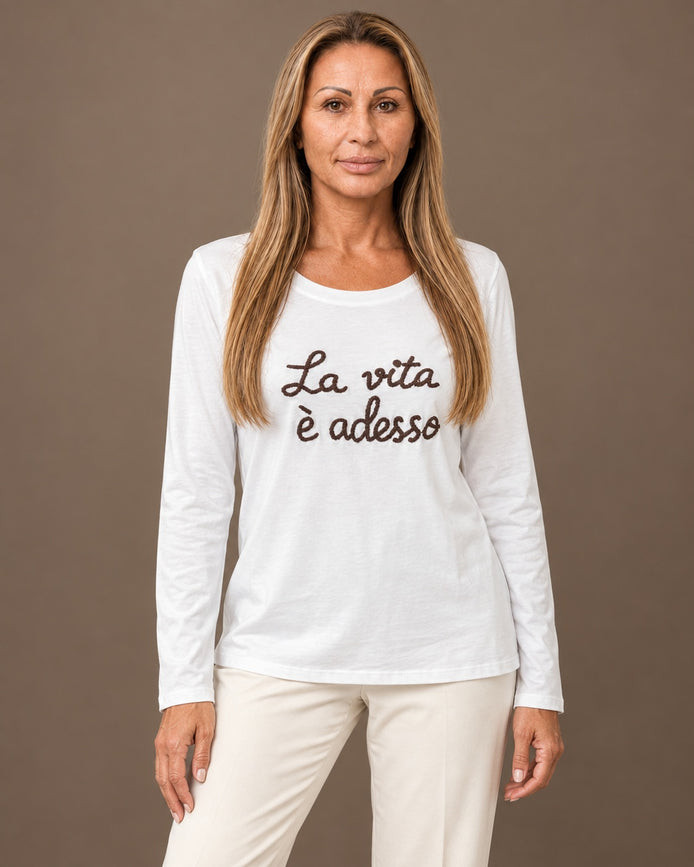 Marseta pronto Abbigliamento T-shirt con ricamo "La vita è adesso" 
