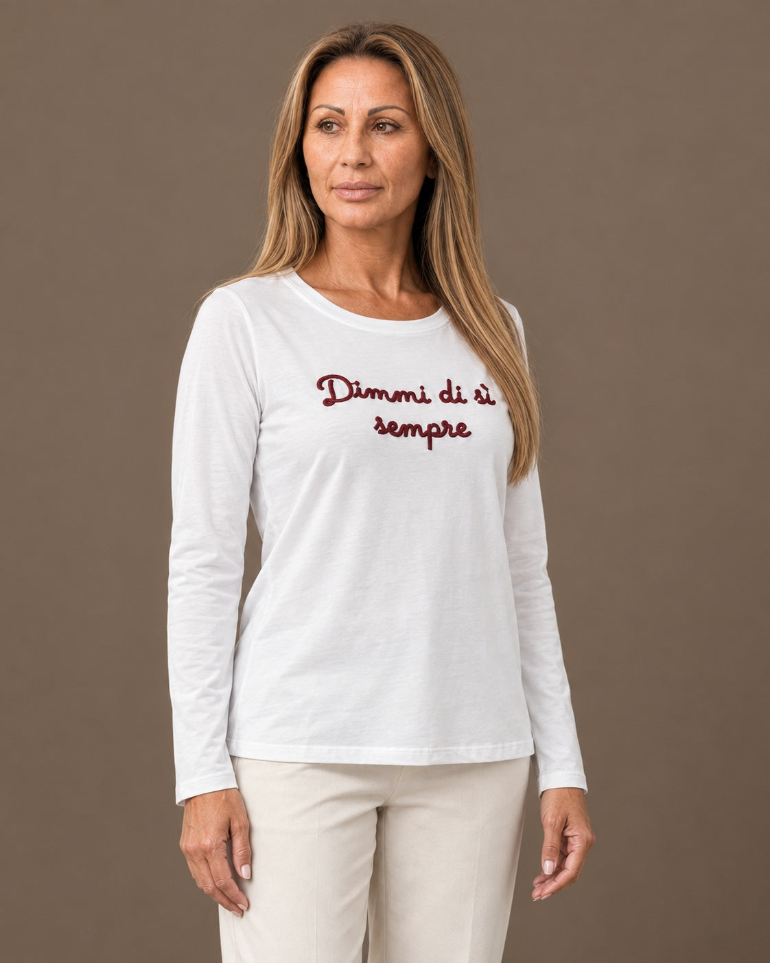 Marseta pronto Abbigliamento T-shirt con ricamo "Dimmi di sì sempre" 