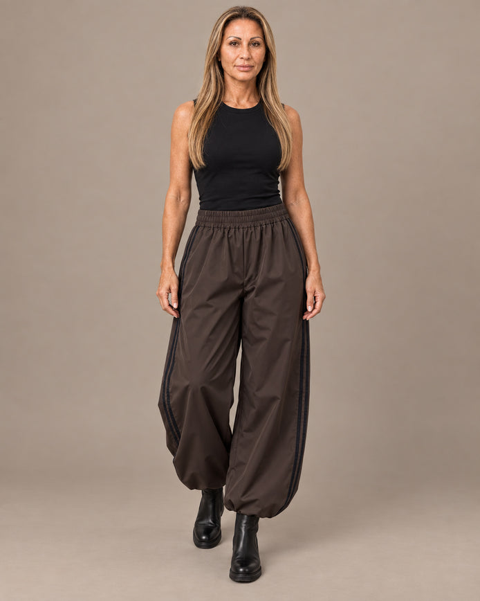 Marseta pronto Abbigliamento Pantaloni in tessuto tecnico con bande laterali 