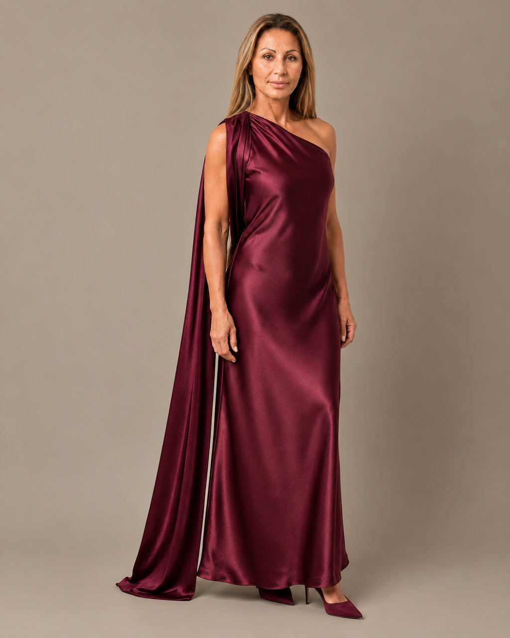 Marseta pronto Abbigliamento Abito monospalla in satin con stola 