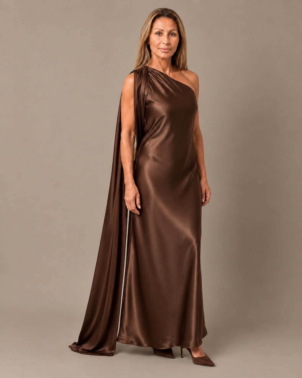 Marseta pronto Abbigliamento Abito monospalla in satin con stola 