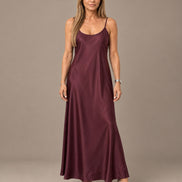 Marseta pronto Abbigliamento Abito slip dress in raso con taglio in sbieco 
