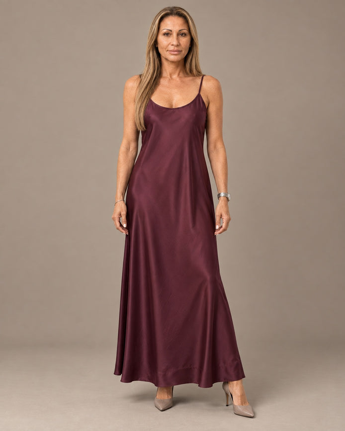 Marseta pronto Abbigliamento Abito slip dress in raso con taglio in sbieco 