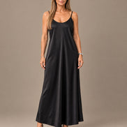 Marseta pronto Abbigliamento Abito slip dress in raso con taglio in sbieco 