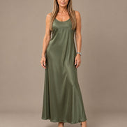 Marseta pronto Abbigliamento Abito slip dress in raso con taglio in sbieco 