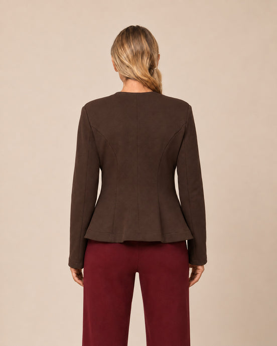 Maryley Abbigliamento Giacca in felpa con peplum e bottoni oro 