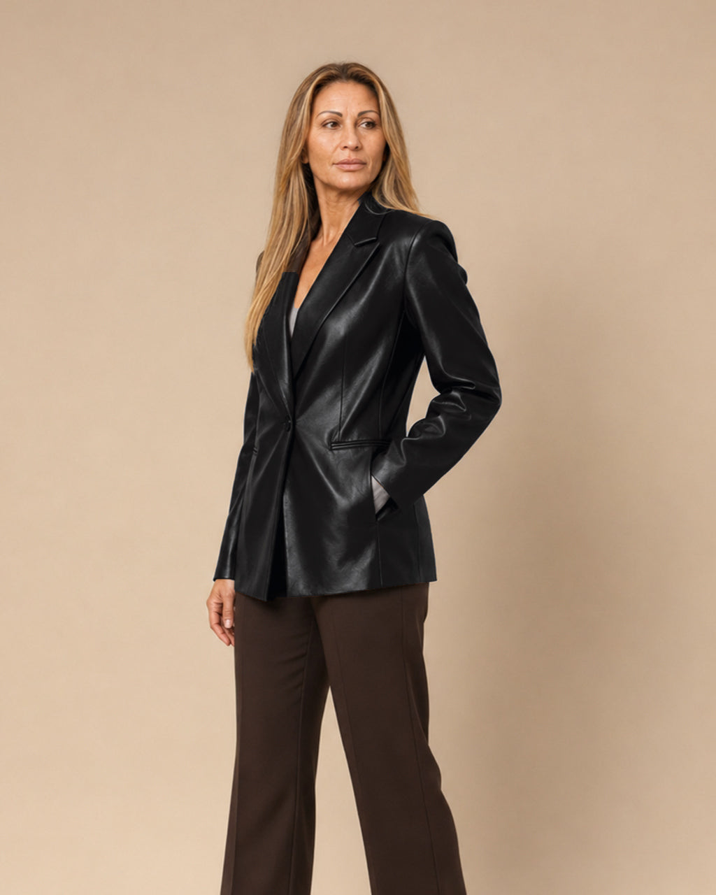 Maryley Abbigliamento Giacca monopetto in ecopelle con tasche a filetto 