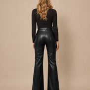 Maryley Abbigliamento Pantalone flare in ecopelle 