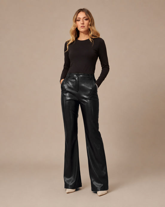 Maryley Abbigliamento Pantalone flare in ecopelle 