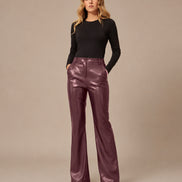 Maryley Abbigliamento Pantalone flare in ecopelle 