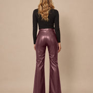 Maryley Abbigliamento Pantalone flare in ecopelle 