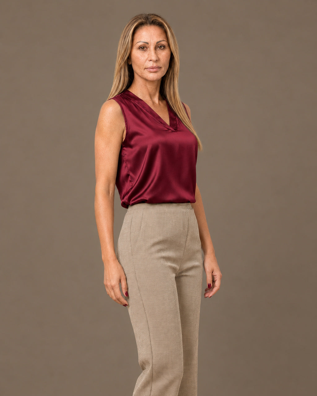 Maryley Abbigliamento Top con scollo a V in raso di viscosa 