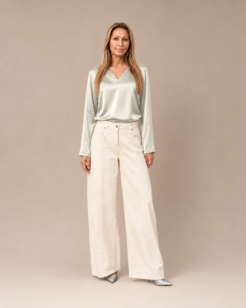 Maryley Abbigliamento Blusa con scollo a V in raso di viscosa 