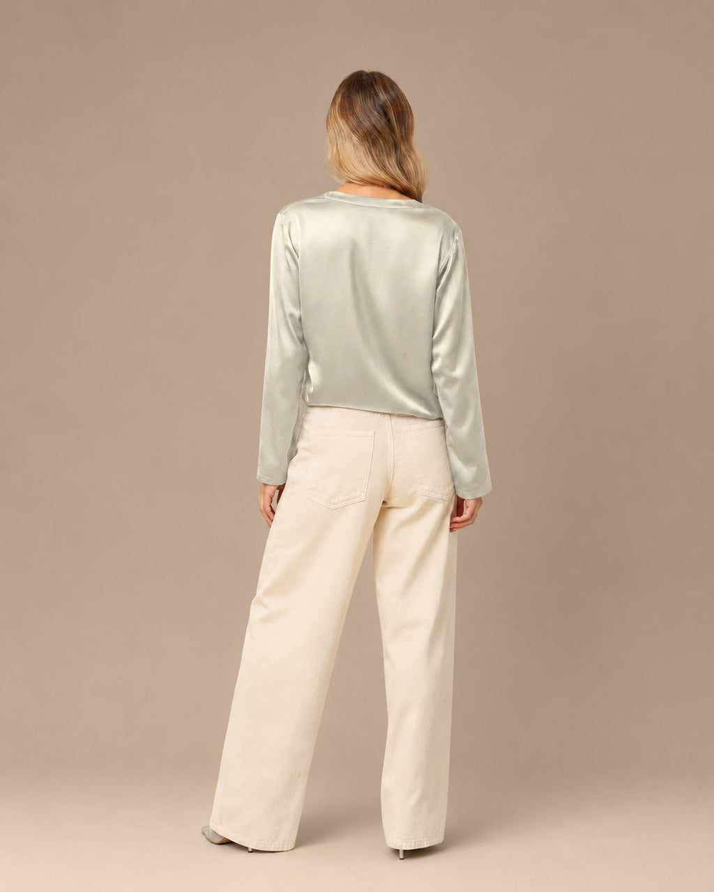 Maryley Abbigliamento Blusa con scollo a V in raso di viscosa 
