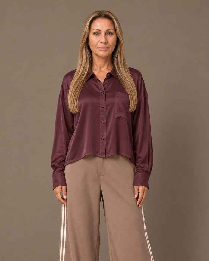 Maryley Abbigliamento Camicia in raso di viscosa con taschino 