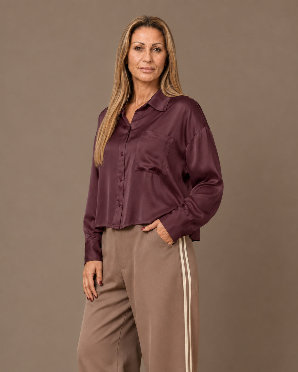 Maryley Abbigliamento Camicia in raso di viscosa con taschino 