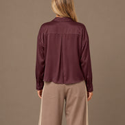 Maryley Abbigliamento Camicia in raso di viscosa con taschino 