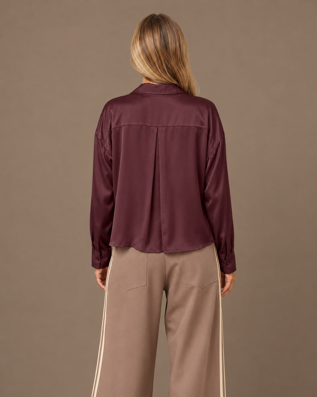 Maryley Abbigliamento Camicia in raso di viscosa con taschino 