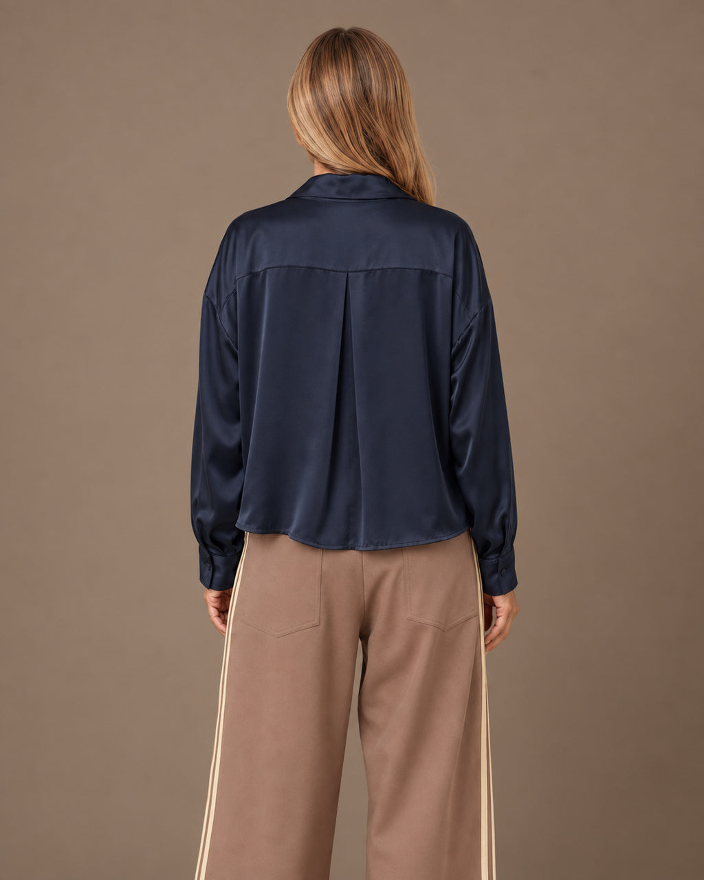 Maryley Abbigliamento Camicia in raso di viscosa con taschino 