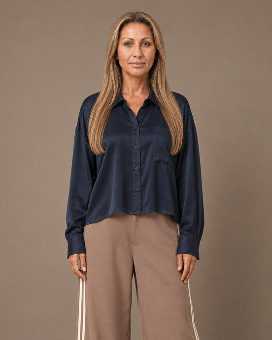Maryley Abbigliamento Camicia in raso di viscosa con taschino 