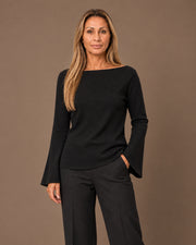 Maglia basic con maniche svasate Maryley Nero