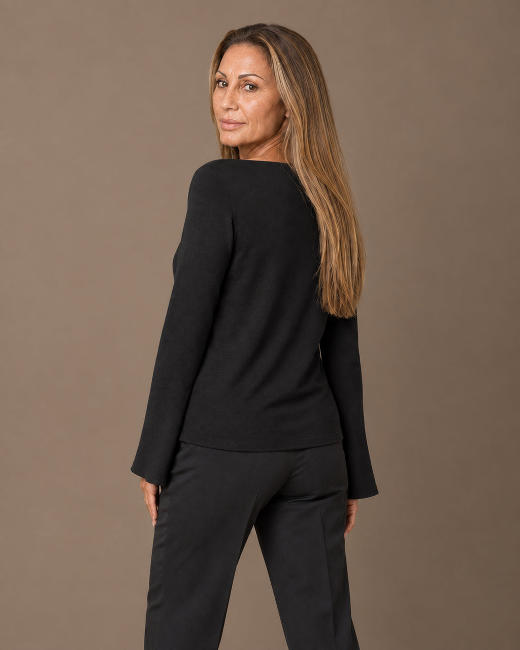 Maryley Abbigliamento Maglia basic con maniche svasate 