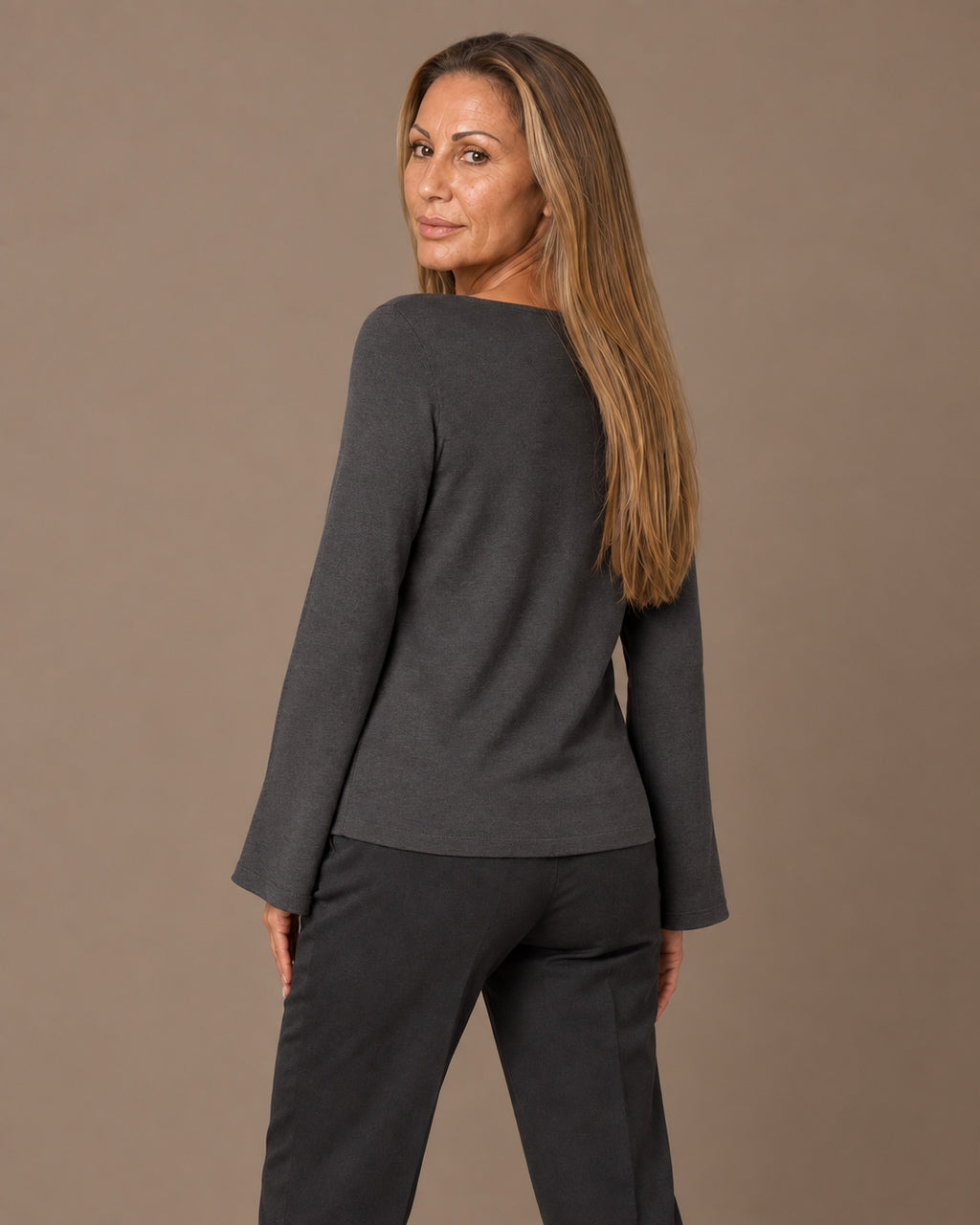 Maryley Abbigliamento Maglia basic con maniche svasate 