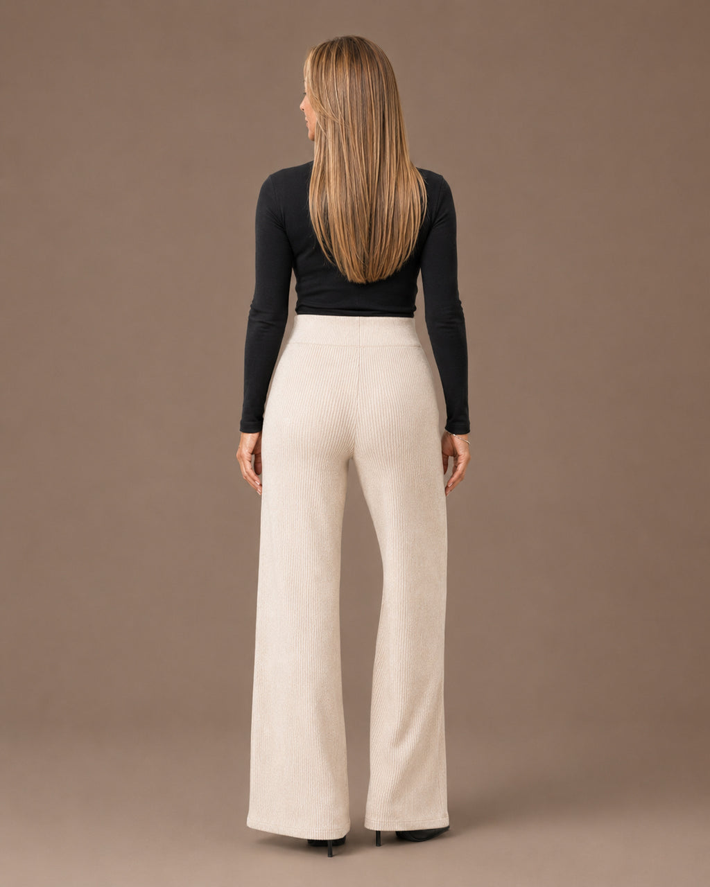 Maryley Abbigliamento Pantalone basic svasato in maglia con elastico in vita 