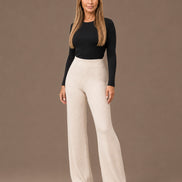 Maryley Abbigliamento Pantalone basic svasato in maglia con elastico in vita 