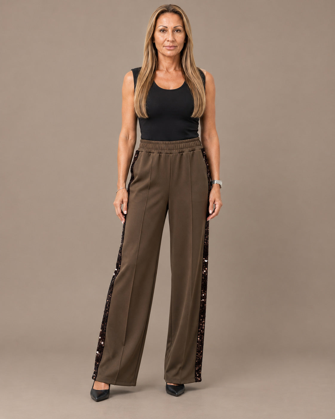 pronto Abbigliamento Pantaloni tuta con banda in velluto e paillettes 