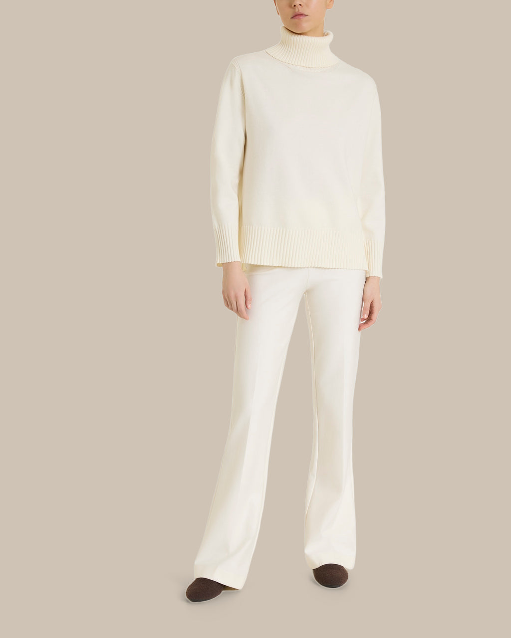 Ragno Abbigliamento Pantalone flare in tessuto Compact 