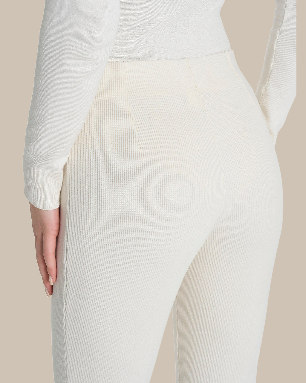 Ragno Abbigliamento Pantalone cigarette in maglia con spacchi 