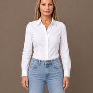 Tiffosi Abbigliamento Camicia sagomata con colletto a punta 
