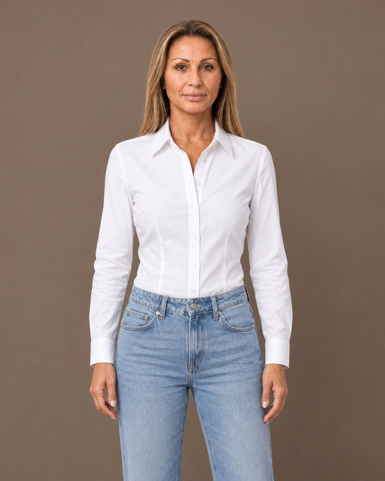 Tiffosi Abbigliamento Camicia sagomata con colletto a punta 