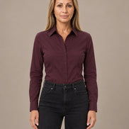 Tiffosi Abbigliamento Camicia sagomata con colletto a punta 