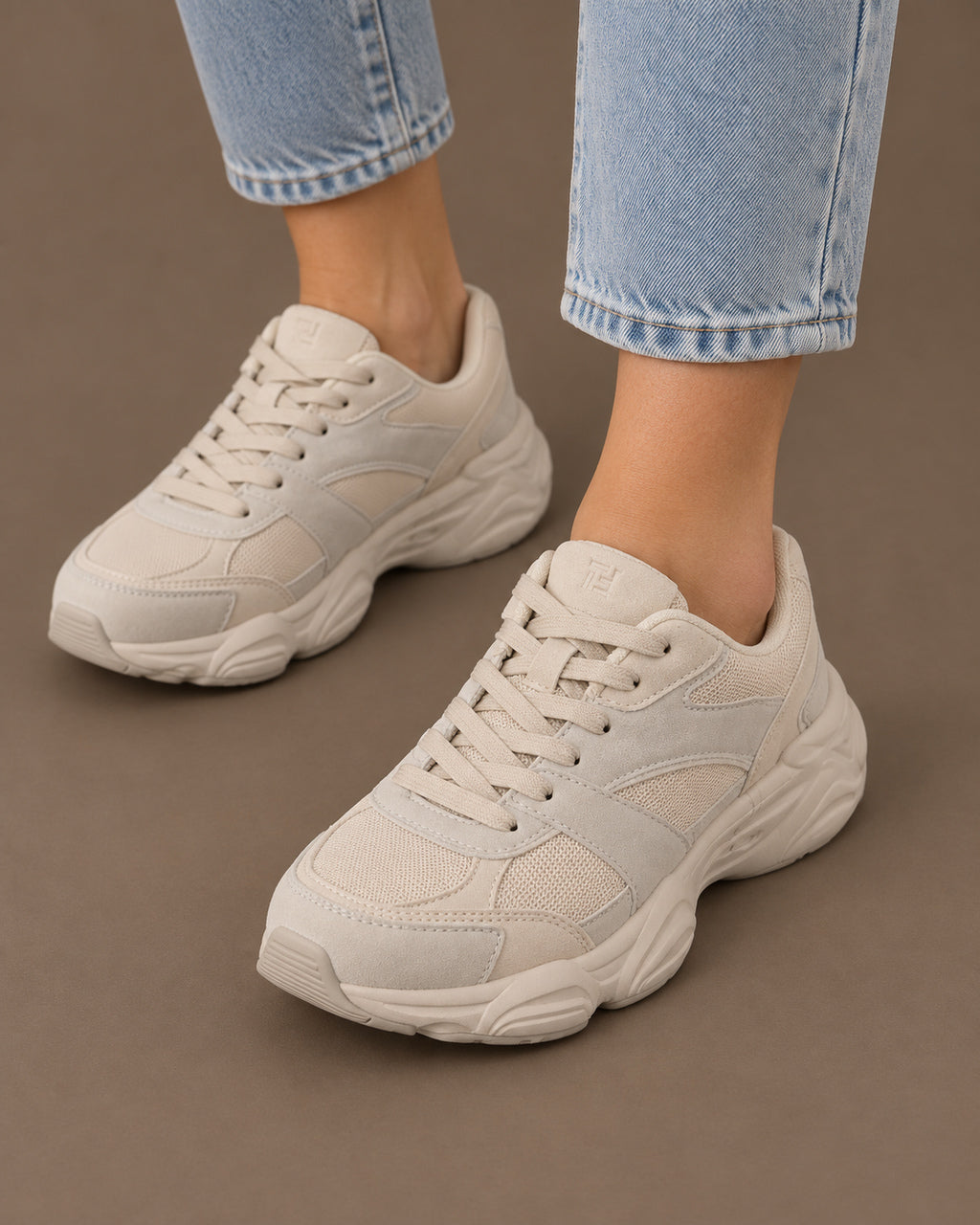 Tiffosi Abbigliamento Sneakers con inserti in rete 